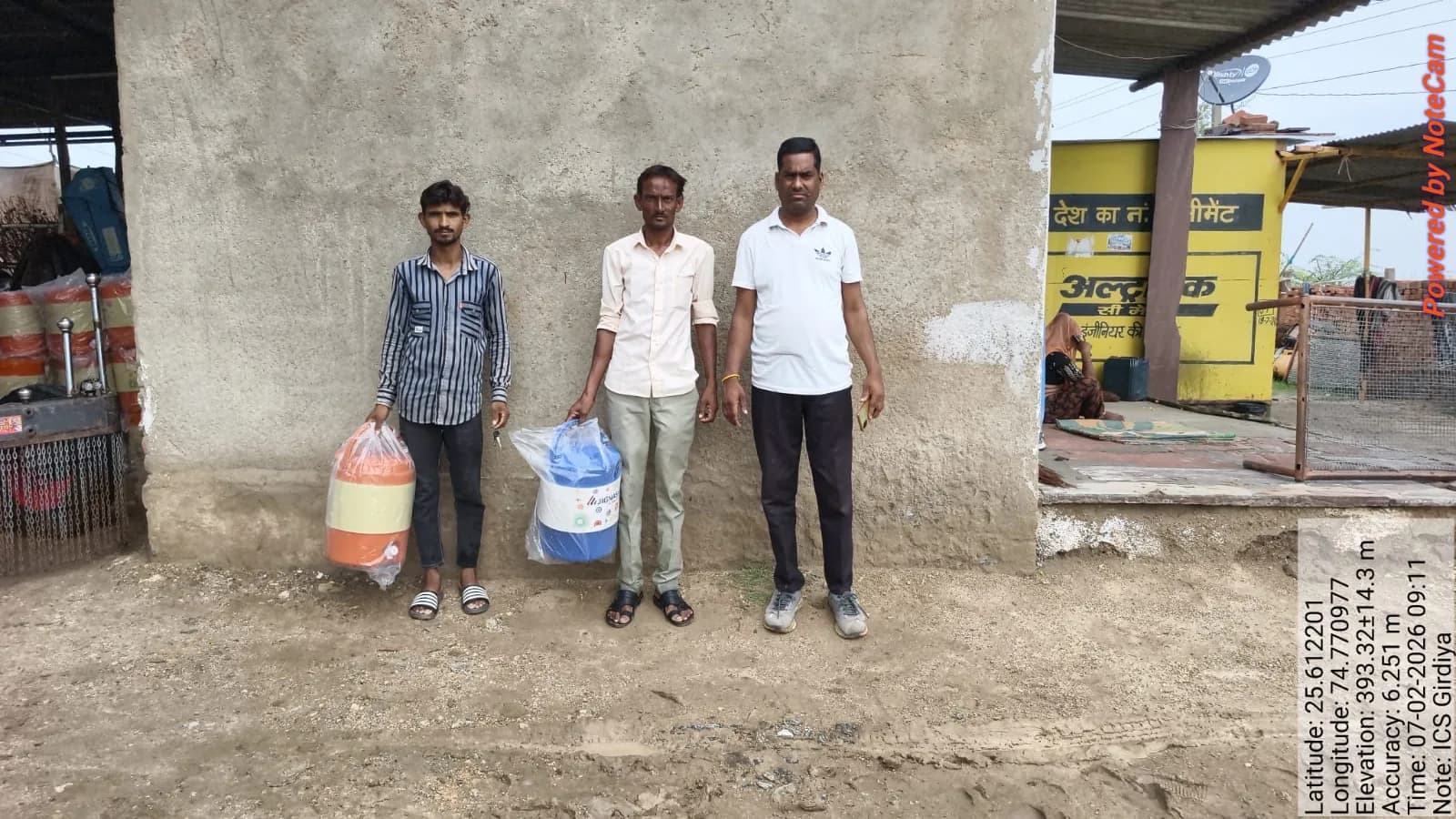Farmers receiving organic farming inputs