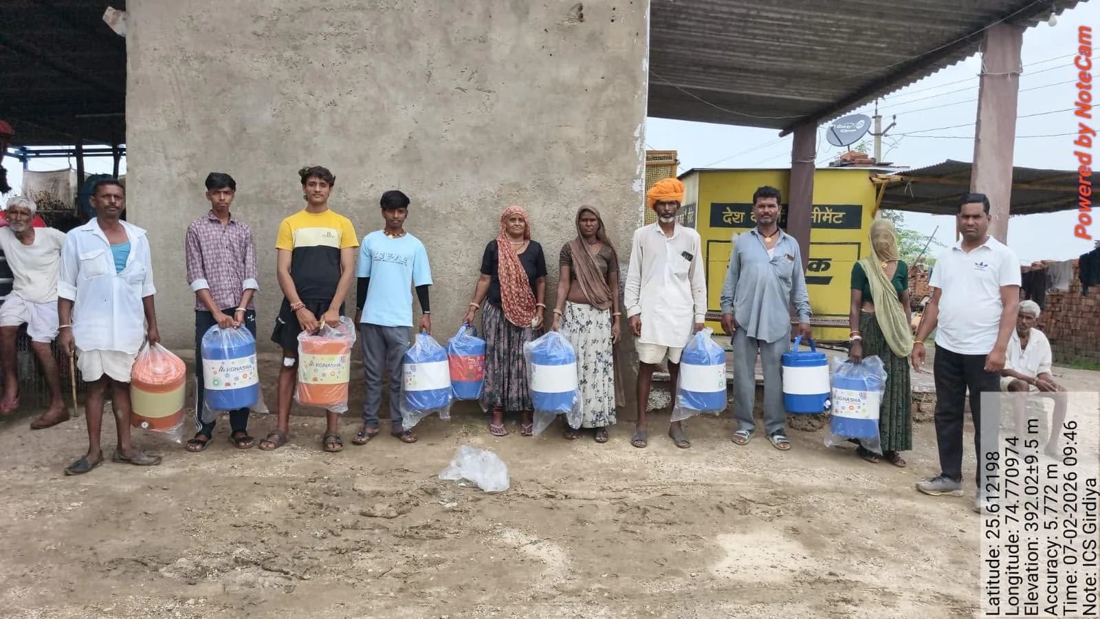 Farmers receiving organic farming inputs